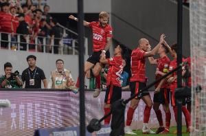 鲁媒:世界杯时中超不停赛,各队找外援尽量别找世界杯参赛队国脚